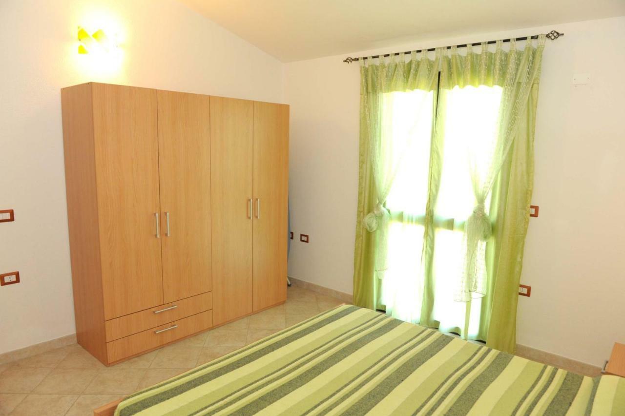 Via Costantino Apartment Budoni Exterior photo