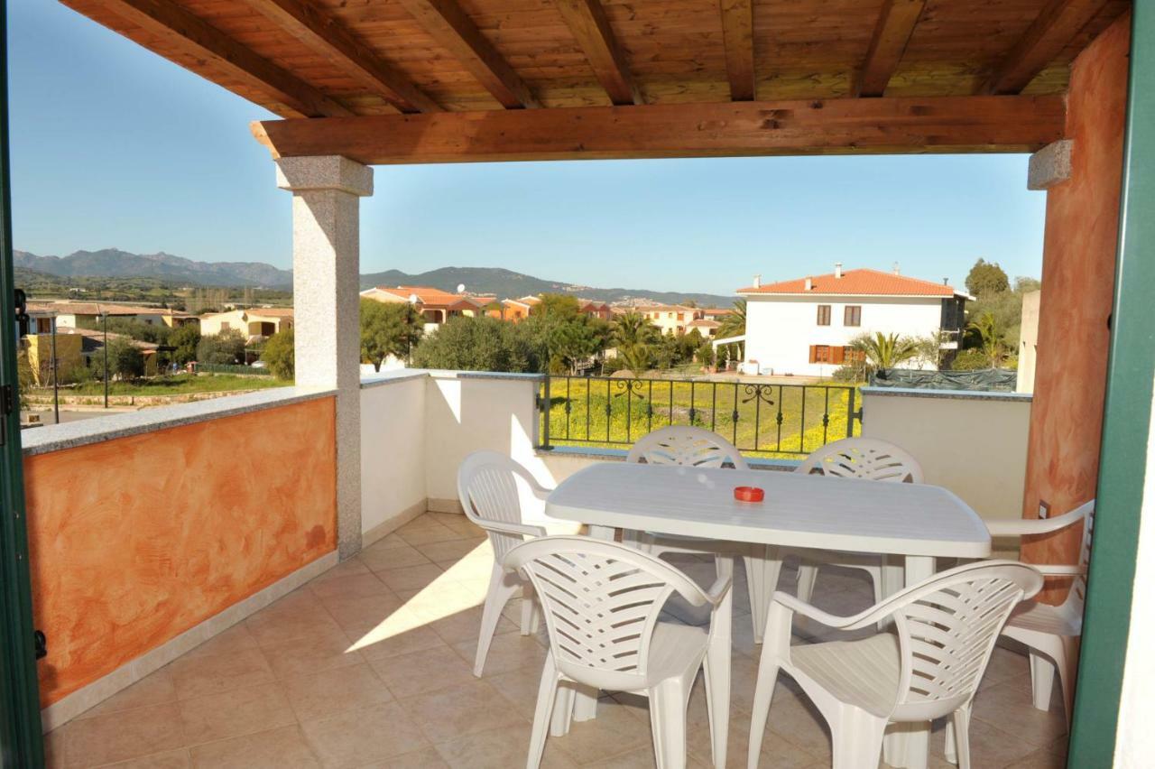 Via Costantino Apartment Budoni Exterior photo
