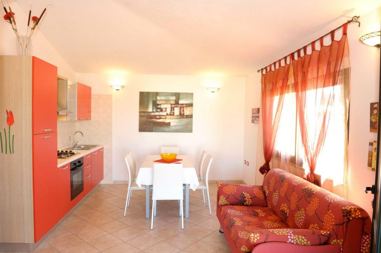 Via Costantino Apartment Budoni Exterior photo
