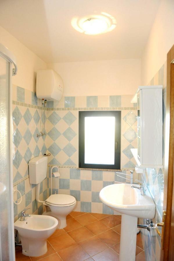 Via Costantino Apartment Budoni Exterior photo
